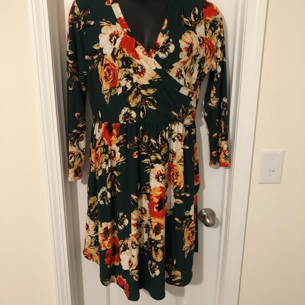 Sweet Lovely by Jen Long Sleeve midi soft stretch dress size 2X with pockets.